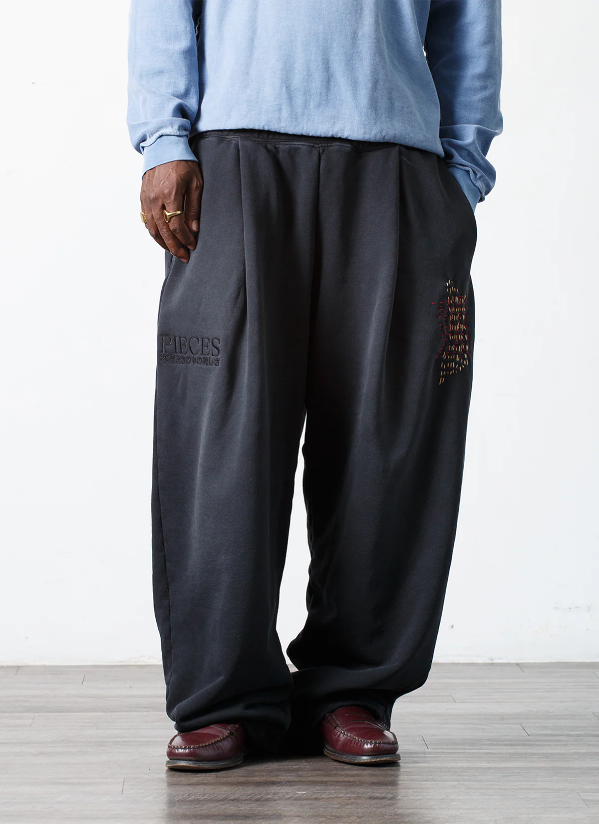 Pieces Repair Pleated Sweatpants Vintage Black - Image 6