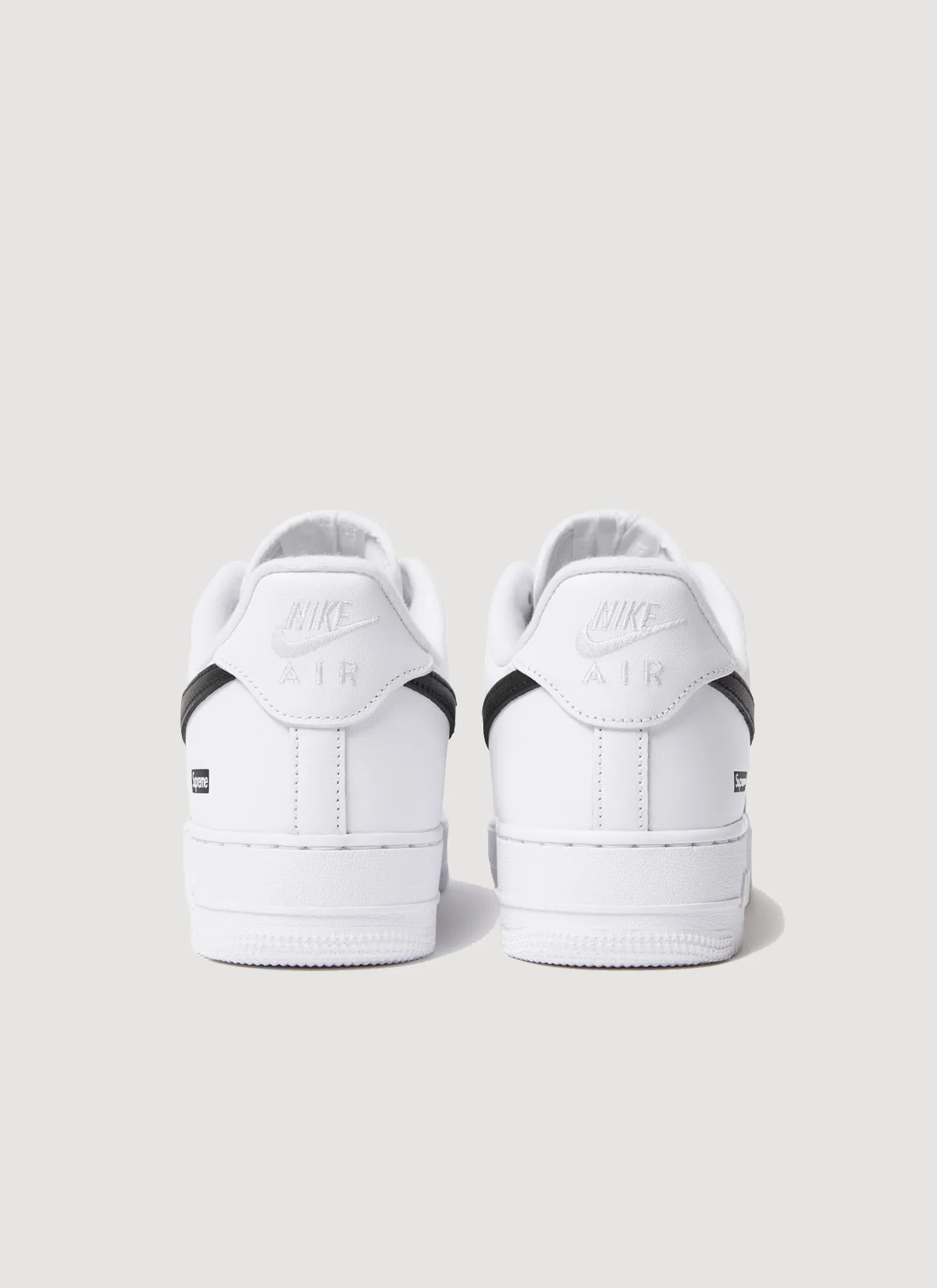 Nike Supreme Air Force 1 White (2025) - Image 2