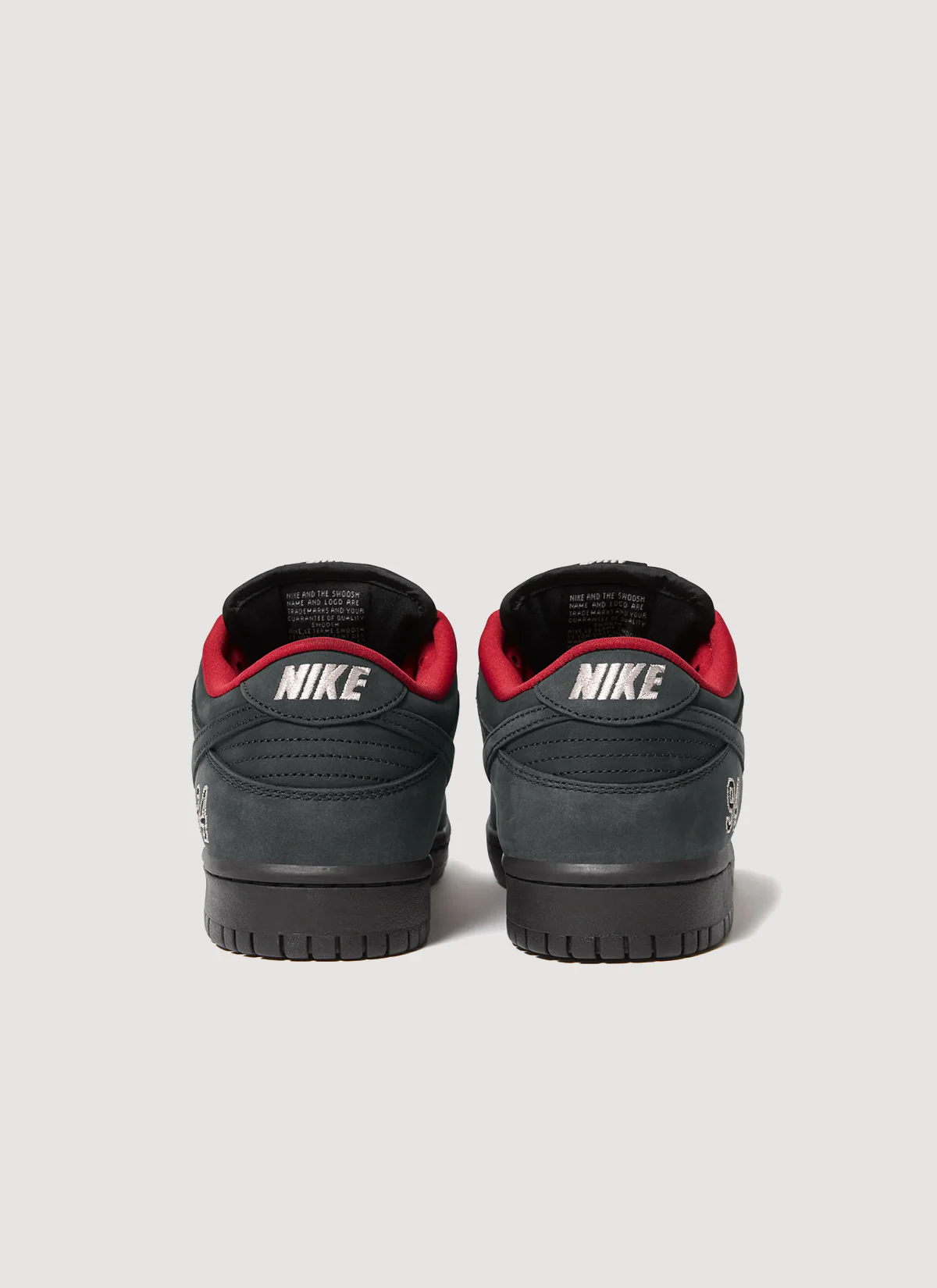 Nike Supreme SB 94 Dunk Low Black - Image 2