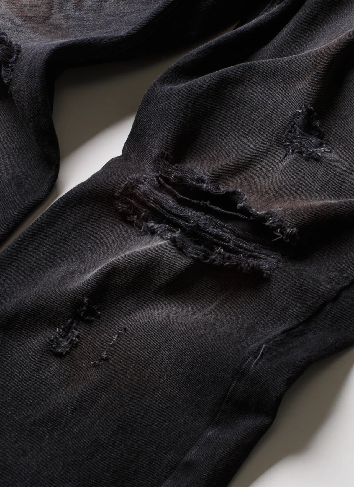 Pieces Thrashed Denim V2 Damaged Black - Image 3